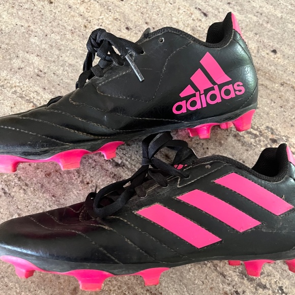 adidas Other - Adidas Youth Goletto VIII Soccer Cleats - Pink. Size - 4 1/2